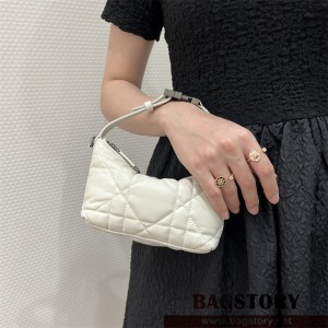 디올 DIOR 노마드 트래블 스몰 파우치