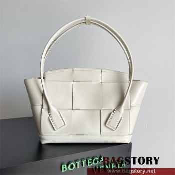 보테가베네타 575943 여성 아르코 스몰 토트백 575943