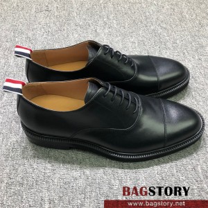 톰브라운 THOM BROWNE 남자 구두 로퍼