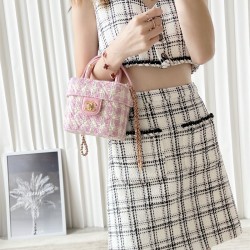 샤넬 CHANEL 핫 신상 23ss  탑핸들 베니티 코스메틱케이스