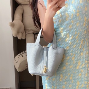 에르메스 HERMES 피코탄백 Togo가죽 22cm