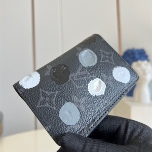 루이비통 Louis Vuitton LV x YK 포켓 오거나이저 카드지갑  M81928