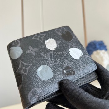 루이비통 LOUIS VUITTON 반지갑  LV x YK 멀티플 월릿 M81931