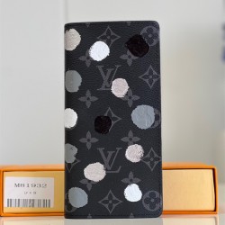 루이비통 Louis Vuitton  LV x YK 브라짜 월릿 장지갑  M81932