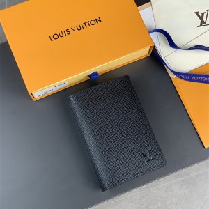 루이비통 Louis Vuitton 여권지갑