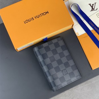 루이비통 Louis Vuitton 여권지갑