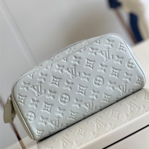 루이비통 Louis Vuitton 돕 키트 도프 키트 토일렛 파우치 M82576