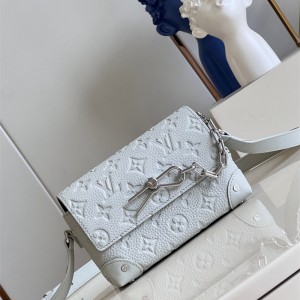 루이비통 Louis Vuitton 스티머 웨어러블 월릿 크로스백 M82571
