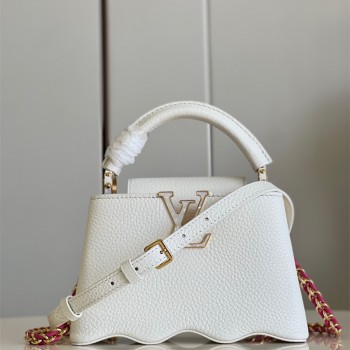 루이비통 Louis Vuitton 카퓌신미니 21CM