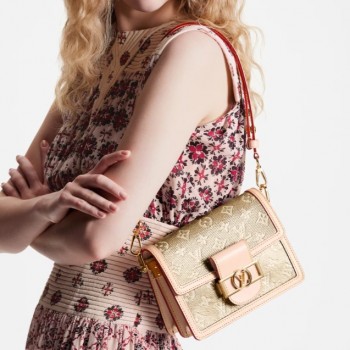 루이비통 Louis Vuitton 미니 도핀 숄더백 20CM