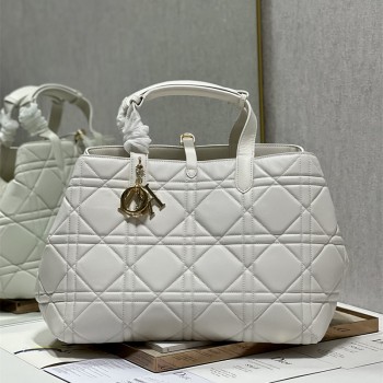 디올 DIOR 뚜주흐 라지백 37cm