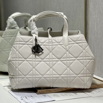 디올 DIOR 뚜주흐 라지백 37cm