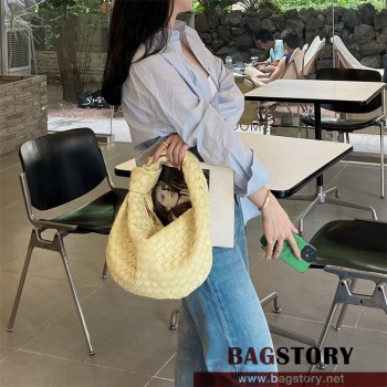 보테가베네타 인트레치아토 미디움 조디백 690225