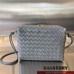 보테가베네타 인트레치아토 미디움 루프 카메라백 680256