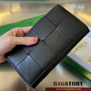 보테가베네타 BV   인트레치오 가죽 장지갑