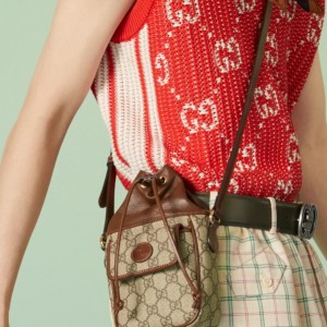 구찌 GUCCI 인터로킹 G GG 미니 버킷백 746303