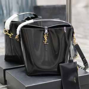 입생로랑 YSL 생로랑 LE 5À7 신상 버킷백 735215