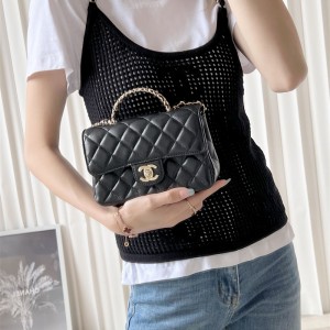 샤넬 CHANEL 뉴미니 탑핸들백 램스킨 금장 18cm