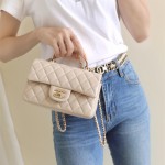 샤넬 CHANEL 뉴미니 탑핸들 램스킨 금장 플랩백