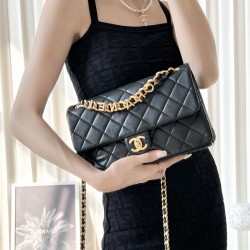 샤넬 CHANEL 신상 램스킨 플랩백