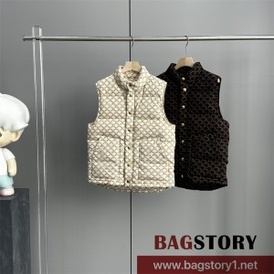 셀린느 CELINE 패딩 신상 남여공용 거위털