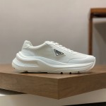 프라다 PRADA 남성 로고 스니커즈 운동화 신발