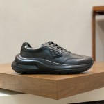 프라다 PRADA 남성 로고 스니커즈 운동화 신발