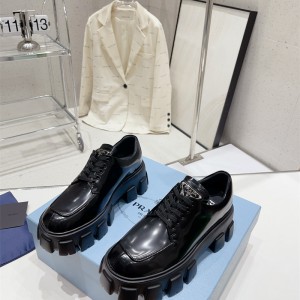 프라다 로퍼 구두 슈즈