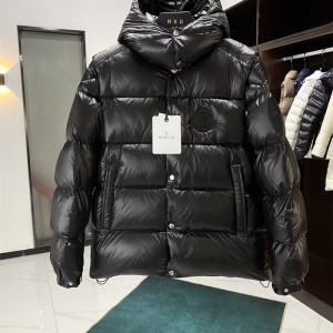 몽클레어 MONCLER 패딩