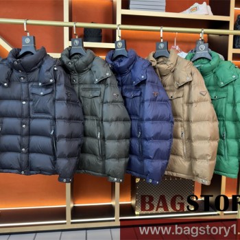 프라다 PRADA 패딩