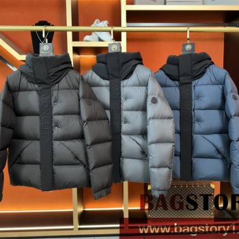 몽클레어 MONCLER 패딩