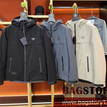 프라다 PRADA 패딩