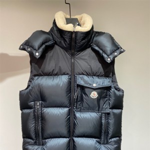 몽클레어 MONCLER 패딩 조끼