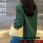 보테가베네타 BOTTEGA VENETA 미니 윌리스 숄더백 754443