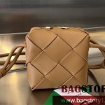 보테가베네타 미니 카세트 카메라 백 701915