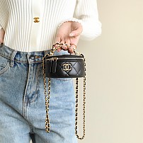샤넬 CHANEL 23B 체인 미니 코스메틱 케이스