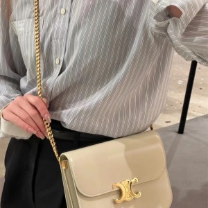 셀린느 CELINE 컬리지 트리오페 숄더백 113583