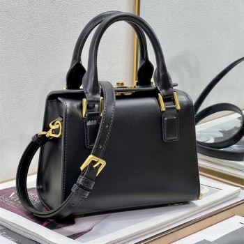 디올 DIOR 신상 보스턴백