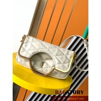 입생로랑 YSL 생로랑  퀼트 처리된 램스킨 소재의 87 754001