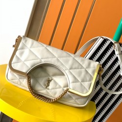 입생로랑 YSL 생로랑  퀼트 처리된 램스킨 소재의 87 754001