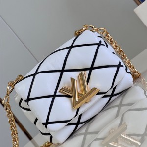 루이비통 Louis Vuitton 트위스트 미니 GO-14 MM 크로스백  M22891