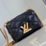 루이비통 Louis Vuitton 트위스트 미니 GO-14 MM 크로스백 M23526