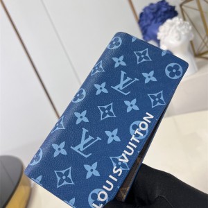 루이비통 Louis Vuitton 브라짜 월릿 장지갑 M82790