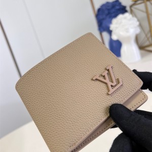 루이비통 Louis Vuitton 멀티플 월릿 반지갑