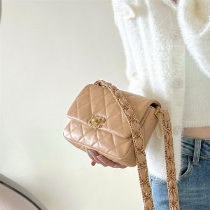 샤넬 CHANEL 신상 23k 19플랩백