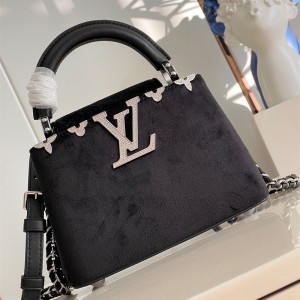 루이비통 Louis Vuitton 카퓌신미니 21CM