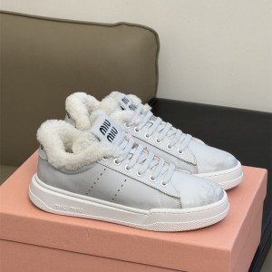 미우미우 MIUMIU 스니커즈 운동화 신발