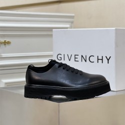 지방시 GIVENCHY 남성용 로퍼 구두 슈즈