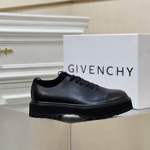 지방시 GIVENCHY 남성용 로퍼 구두 슈즈