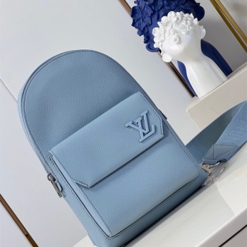 루이비통 Louis Vuitton  파일럿 슬링백 M23765